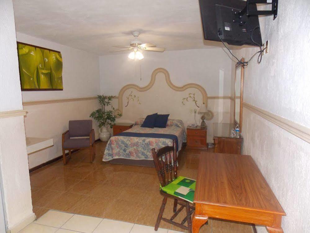 Hotel Gya Express Aguascalientes Exterior photo